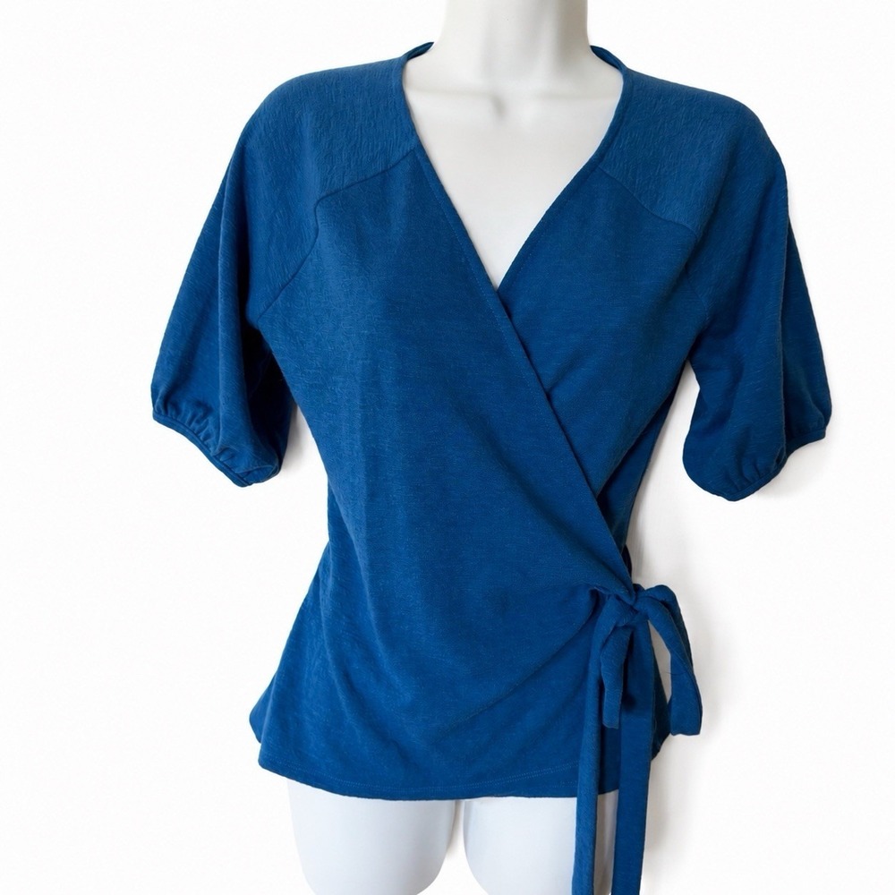 Banana Republic Blue Wrap Top XS Puff Sleeve Tie Waist Blouse Blue Stretch Knit
